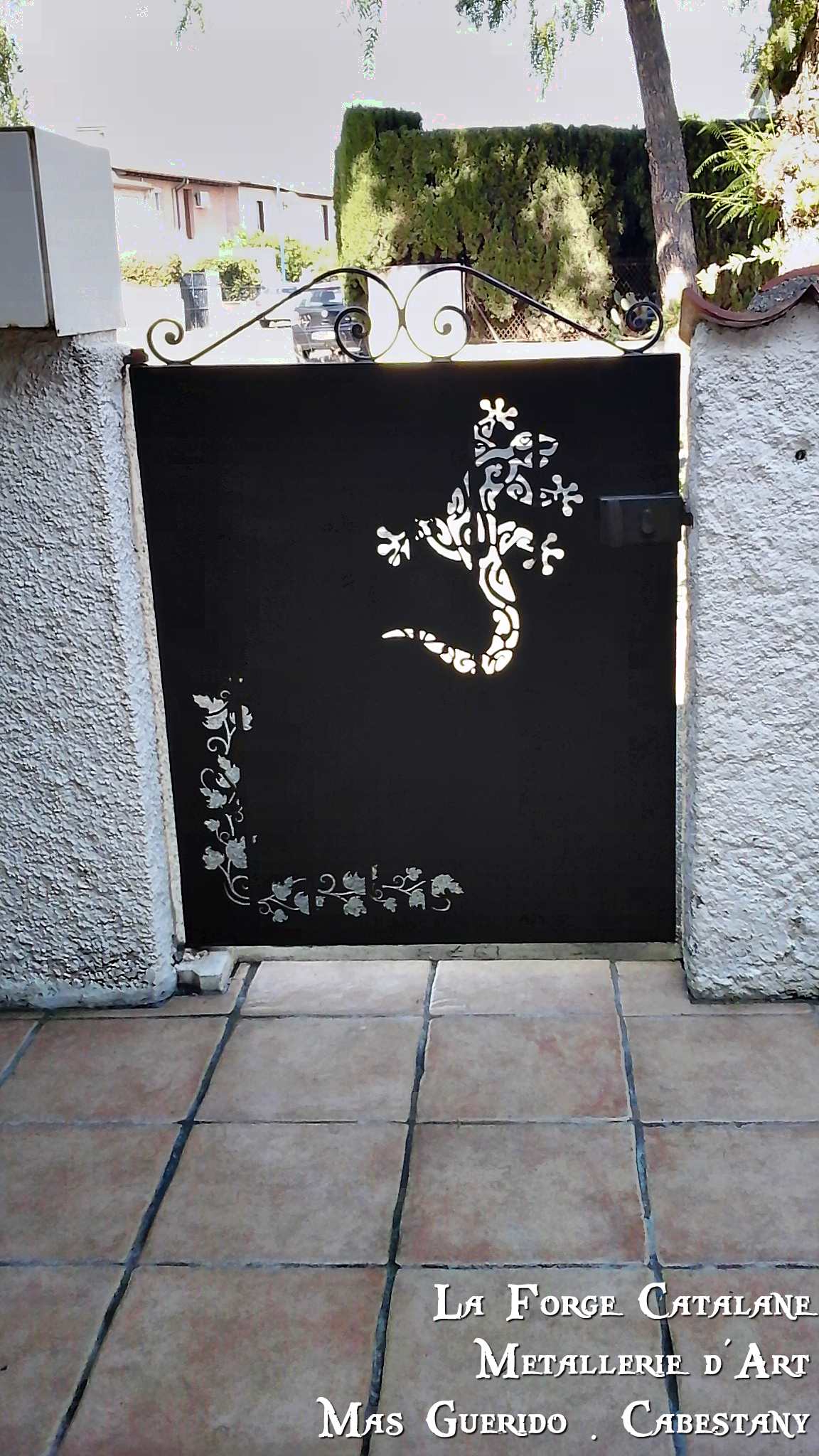 Portillon decoupe laser renovation fer La Forge Catalane Cabestany.jpg